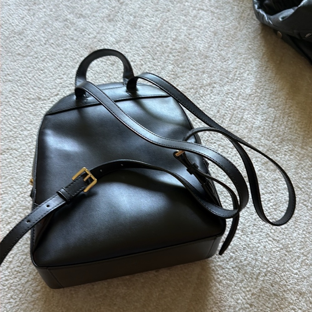 Michael Kors black leather back pack - Picture 3 of 3